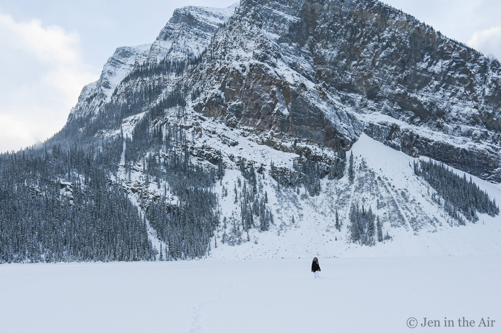 Lake Louise Lakeshore Trail